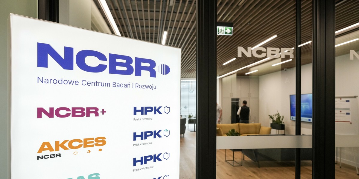 Perła otrzymała od NCBiR dotację na "innowacyjne" piwo. W grę wchodzą miliony. 2 Narodowe Centrum Badań i Rozwoju na pytania "Gazety Wyborczej" o zasadność dotacji odpowiada bardzo wymijająco (zdjęcie podglądowe)