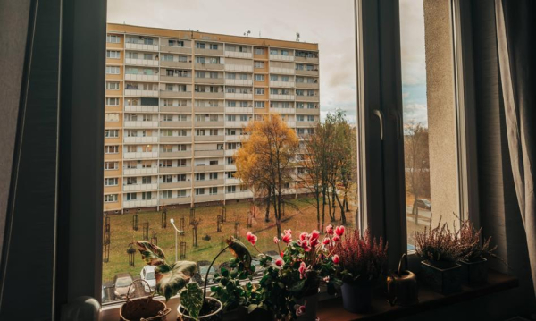 Rosnące koszty reklam są nieuniknione, mimo że wskaźnik cen nieruchomości zwalnia.