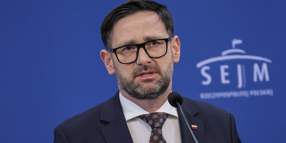 Daniel Obajtek atakuje prezesa Orlenu Ireneusza Fąfarę. "Po co był ten konkurs" 2 Daniel Obajtek