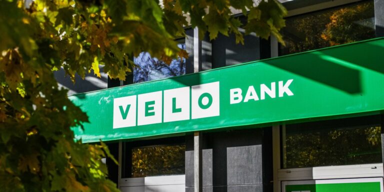 VeloBank zamyka umowę przejęcia klientów Citi Handlowego. Nowy start 112 VeloBank zamyka umowę przejęcia klientów Citi Handlowego. Nowy start 11
