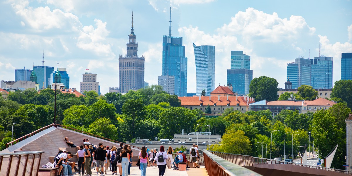Wskaźnik klimatu gospodarczego wzrasta w czerwcu. Przedsiębiorstwa nastawione optymistycznie, lecz z rezerwą. 2 Warszawa, zdjęcie ilustracyjne.