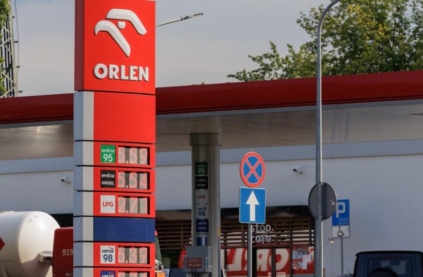Orlen rewiduje ceny hurtowe. Zmiany odczują kierowcy