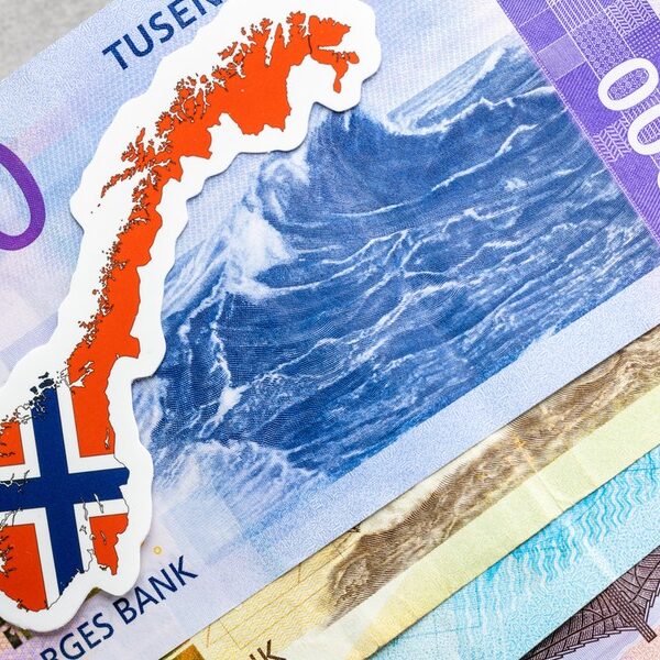 Bezrobotny zaciągnął pożyczkę na samochód w Norwegii. Bank musiał anulować&hellip;