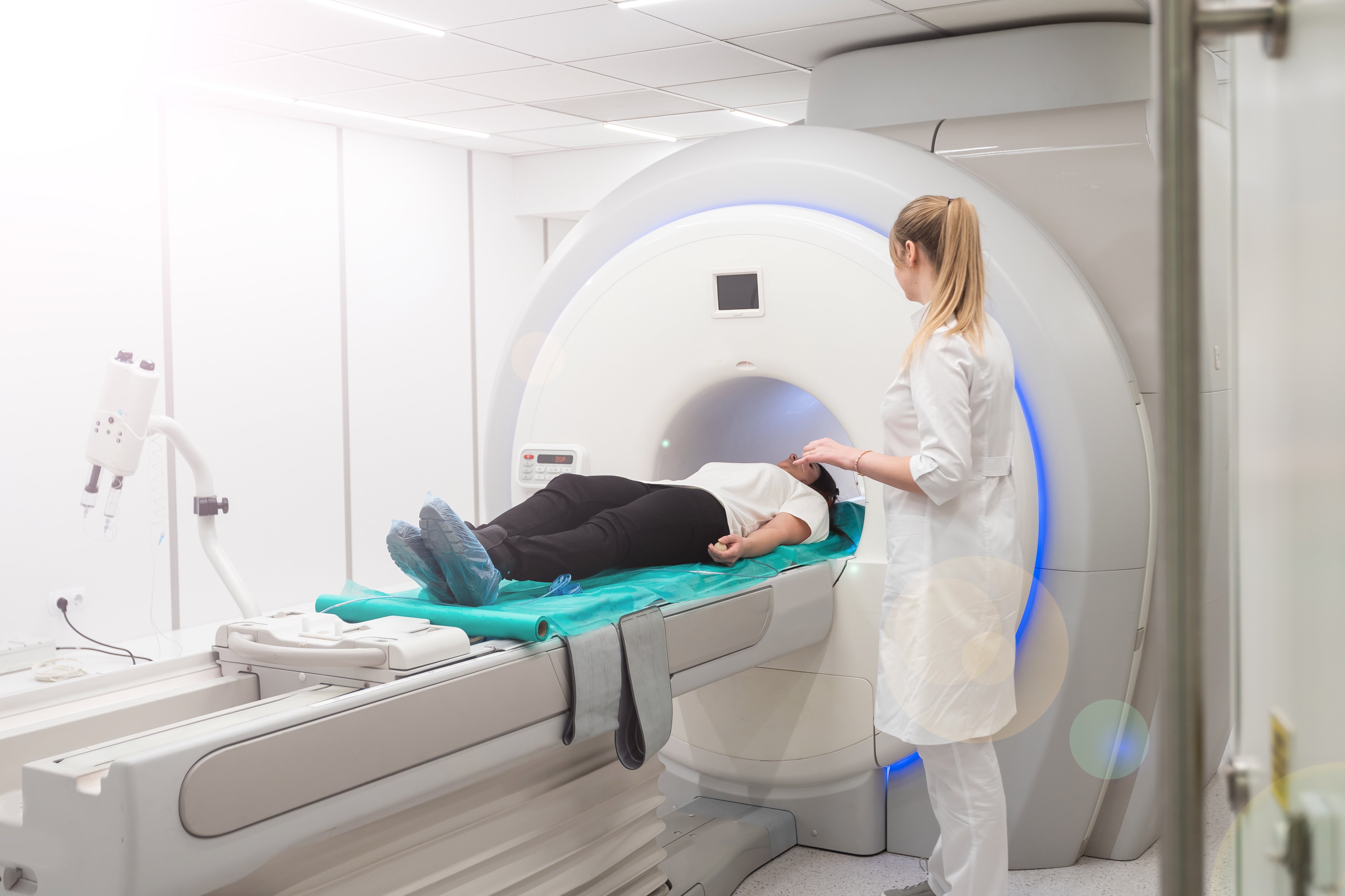 Ograniczenia funduszu zdrowia w zakresie badań nie dotkną wszystkich pacjentów. Zmiany w NFZ. 2