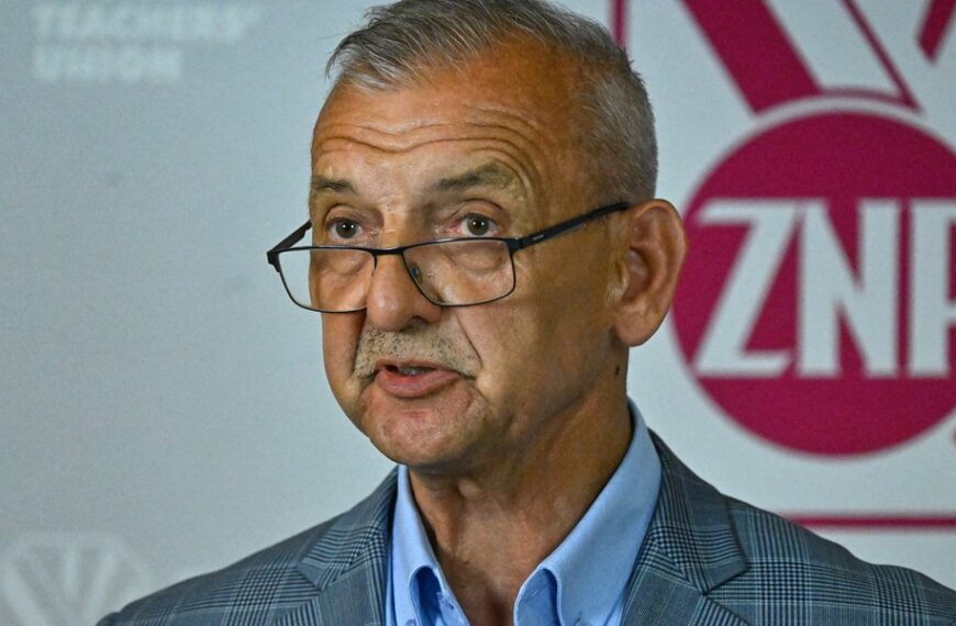 Polskie życie 27 ZNP o wzroście wynagrodzeń dla pedagogów. „Nasze prośby…