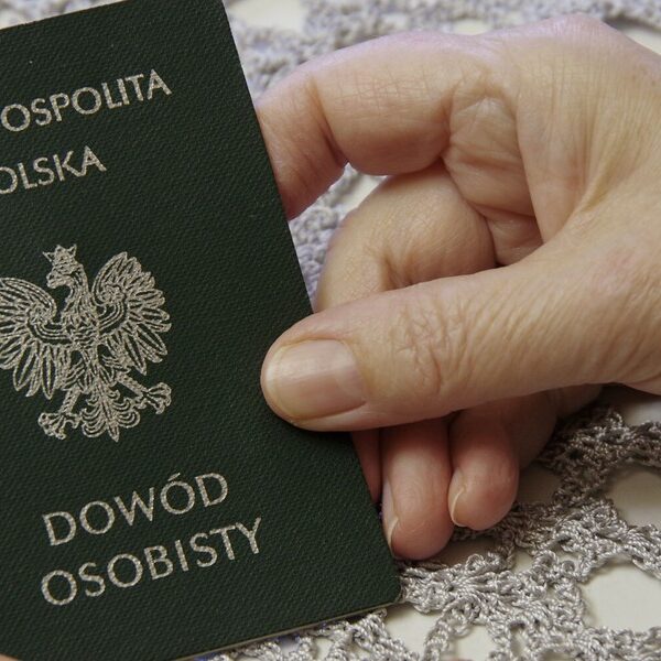 Zielony dokument tożsamości może zwiększyć wysokość emerytury. Sekret tkwi w&hellip;