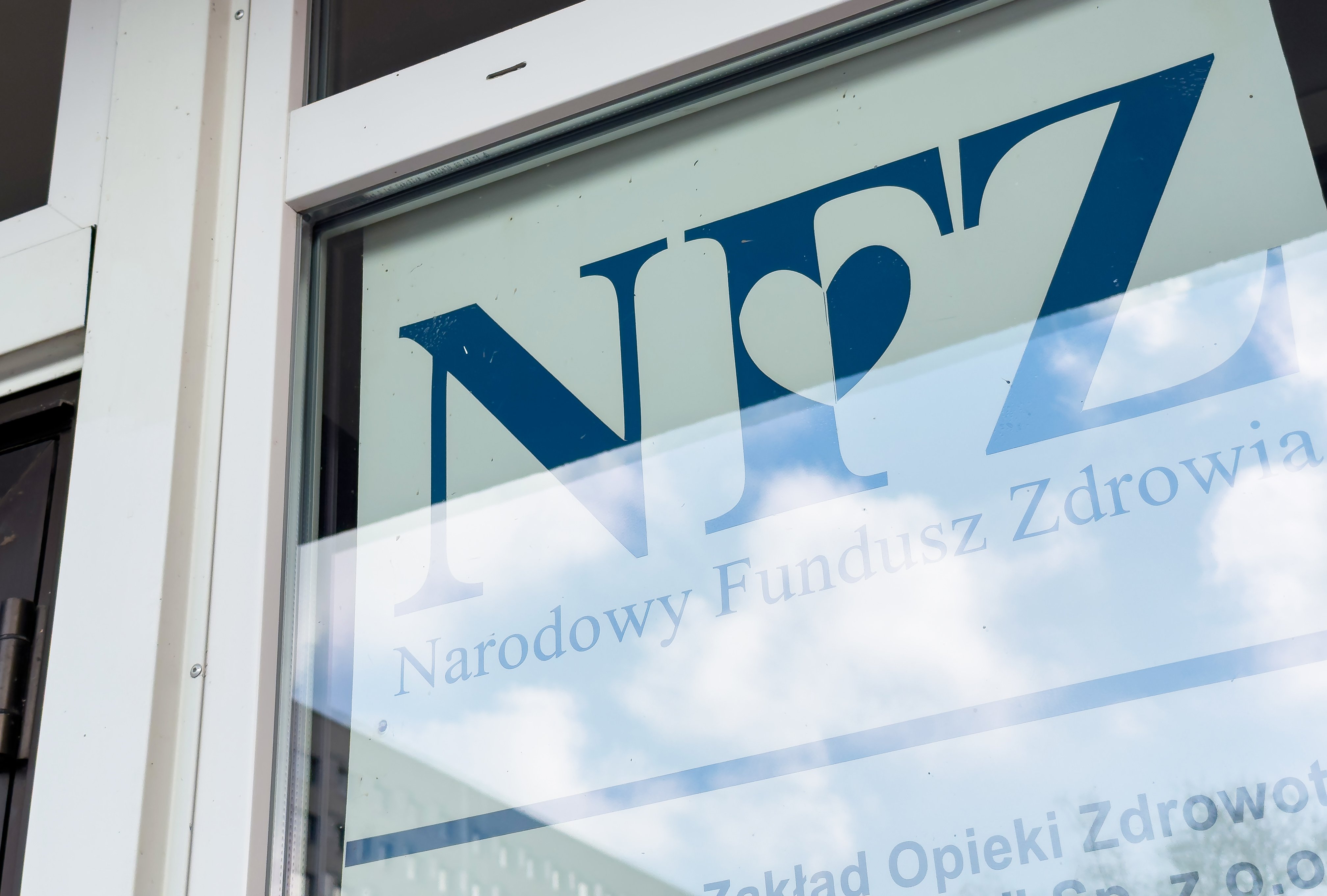 Narodowy Fundusz Zdrowia przedstawia szczegóły dotyczące kontroli przeprowadzonej w Uniwersyteckim Centrum Klinicznym Warszawskiego Uniwersytetu Medycznego. 2
