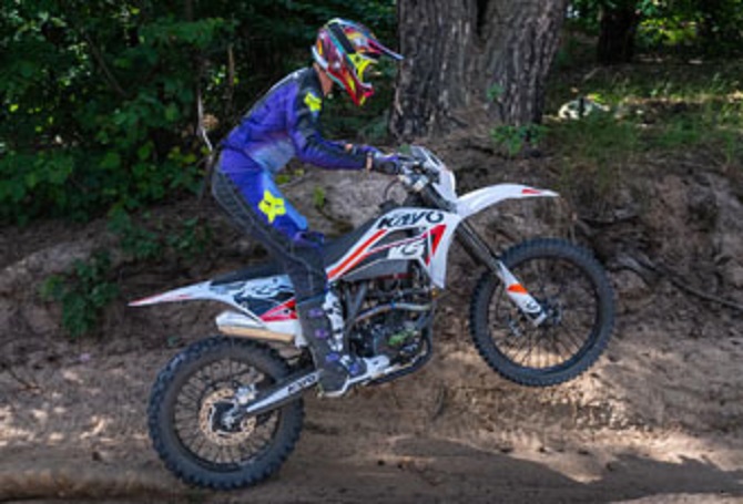 Polskie życie 38 Cross ASIX jak wybrać motocykl crossowy 125–250 cm³