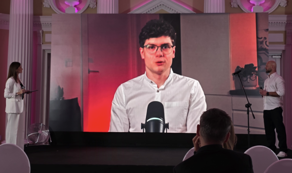 Łatwogang, Pankracy i inni twórcy internetowi z nagrodami. Pierwsze tego typu zgromadzenie 13 Łatwogang, Pankracy i inni twórcy internetowi z nagrodami. Pierwsze tego typu zgromadzenie 11