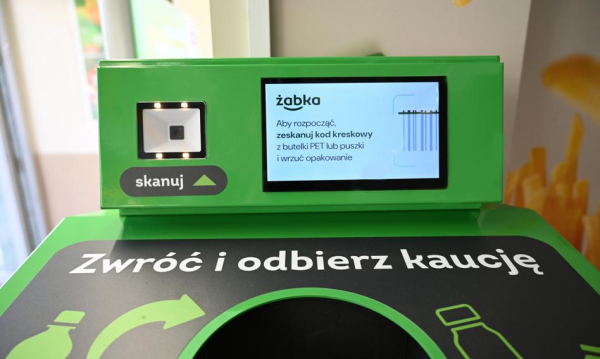 Automat nie przyjął butelki i nie pobrał kaucji. Żabka informuje,&hellip;