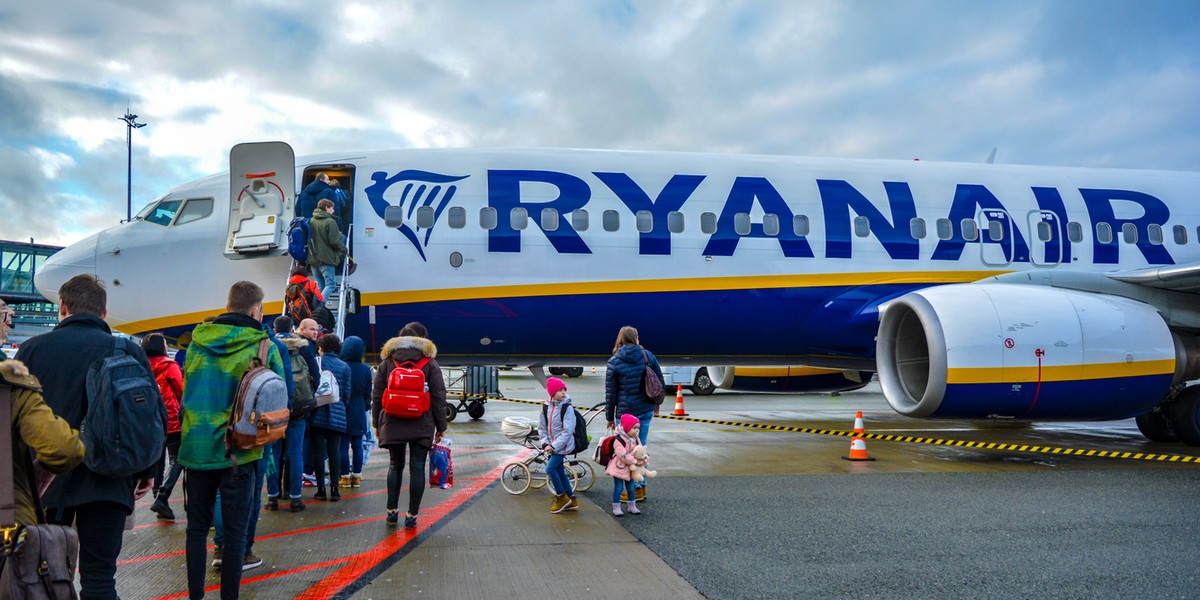 Ryanair wymaga opłat za miejsce przy dziecku. "Niedorzeczne postępowanie" 2 Kolejne kontrowersje wokół Ryanaira