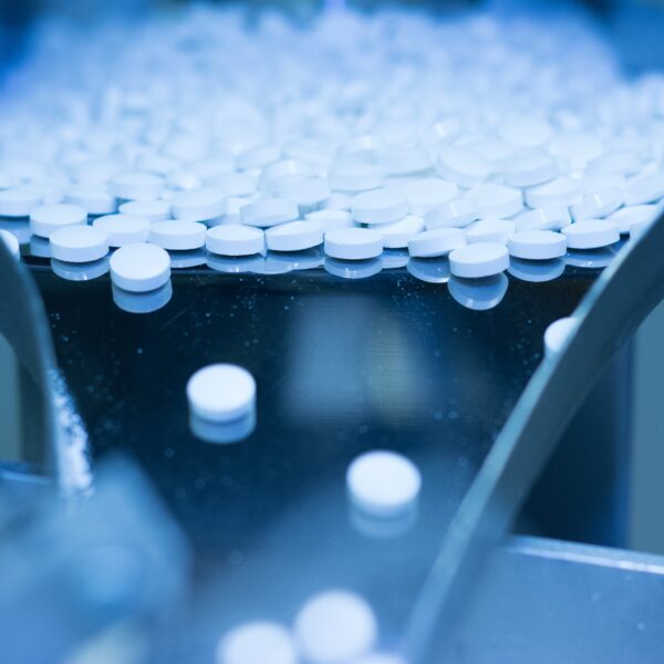 Polskie życie 56 Rynek farmaceutyczny przed rewolucją. Ministerstwo Zdrowia ogłasza nowe regulacje