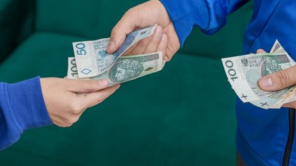 Bilans płatniczy Polski na dużym minusie. Wynik kilkukrotnie przebił prognozy