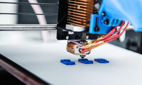 Koniec z przegrzewaniem urządzeń elektronicznych? Pojawiają się nowe tworzywa o&hellip;