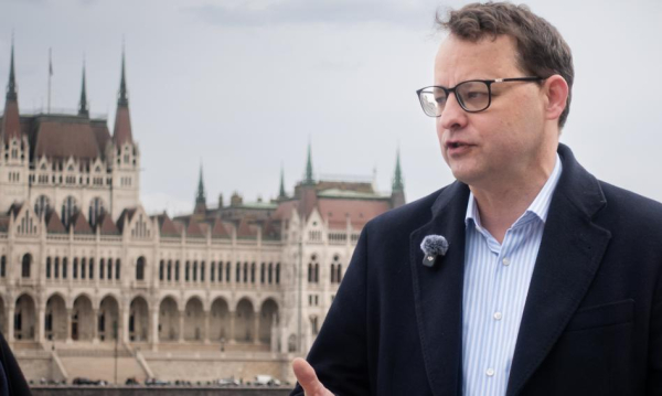 Spadek Marcina Romanowskiego. Zarobki w forintach, adres zamazany