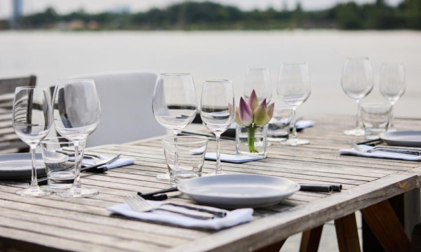 Pół litra wody z kranu w restauracji bez opłat. Nowe przepisy zaczną&hellip;