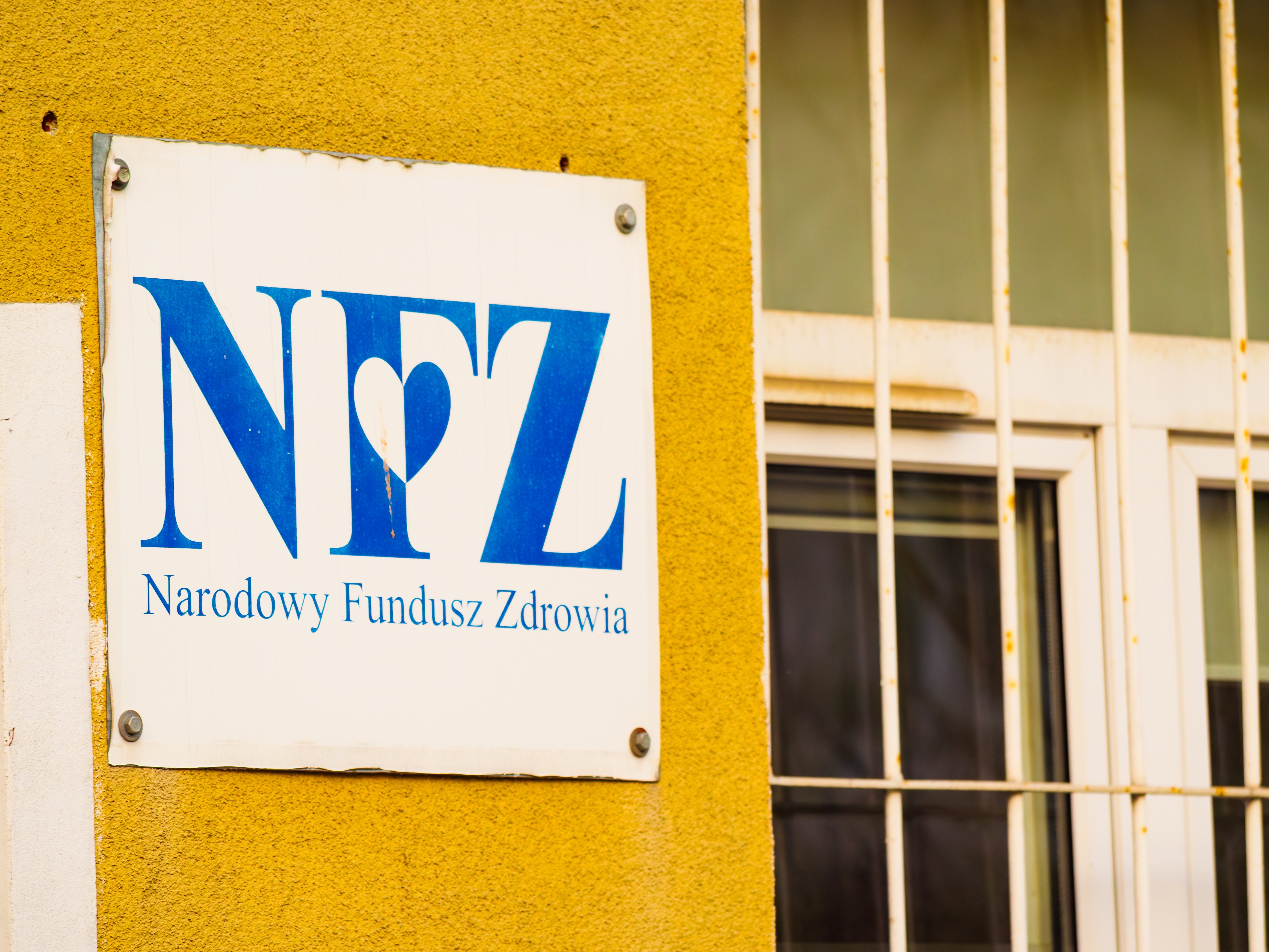 Plan finansowy NFZ na rok 2027. Kontrowersje w Komisji Zdrowia 2
