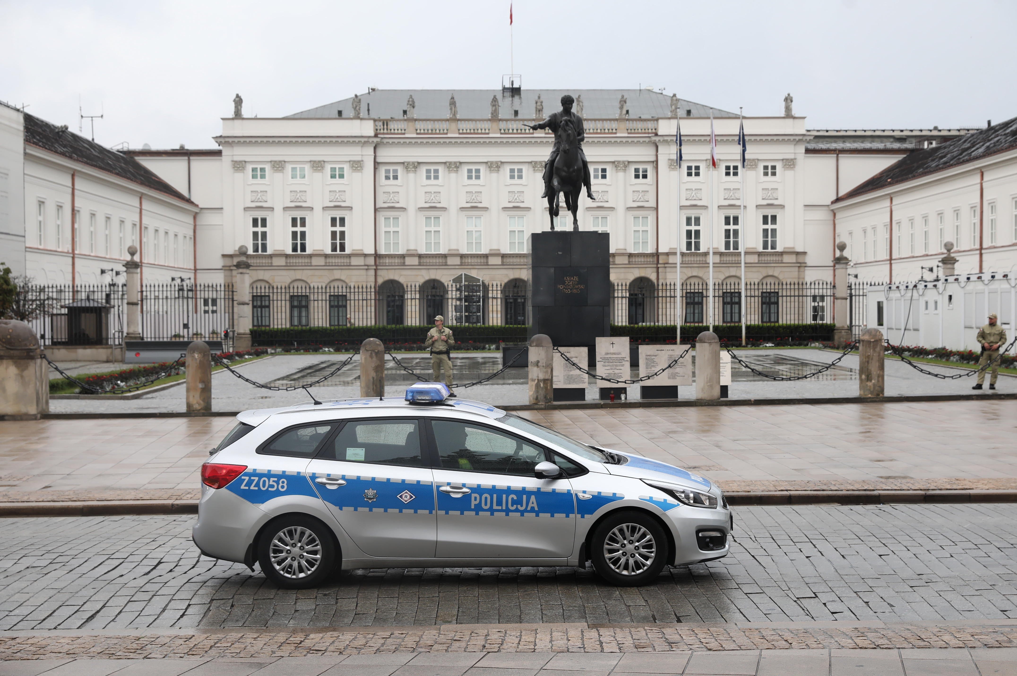 Zagrożenia dla Karola Nawrockiego. Milicja aresztowała 77-latka 2