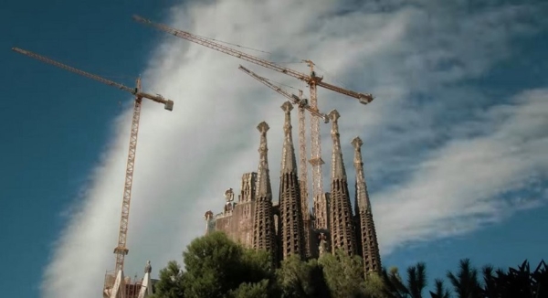 Sagrada Familia na ostatniej prostej. Tristram Carfrae: to inspirujący przykład stosowania niskoemisyjnych rozwiązań w budownictwie - INFBusiness