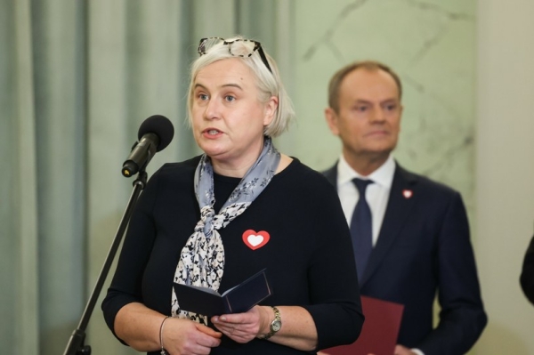 Marzena Czarnecka uznała, że najpilniejszym zadaniem resortu przemysłu jest doprowadzenie do notyfikacji w UE umowy społecznej w sprawie wygaszania polskich kopalń /Jacek Domiński /Reporter